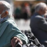 Stariji na ivici bede: Čak 300.000 penzionera prima manje od 16.000 dinara 12