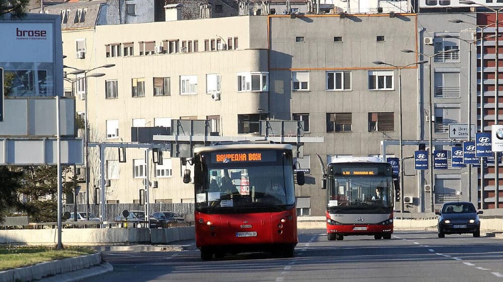CLS: Petina kineskih autobusa u Beogradu van stroja 1