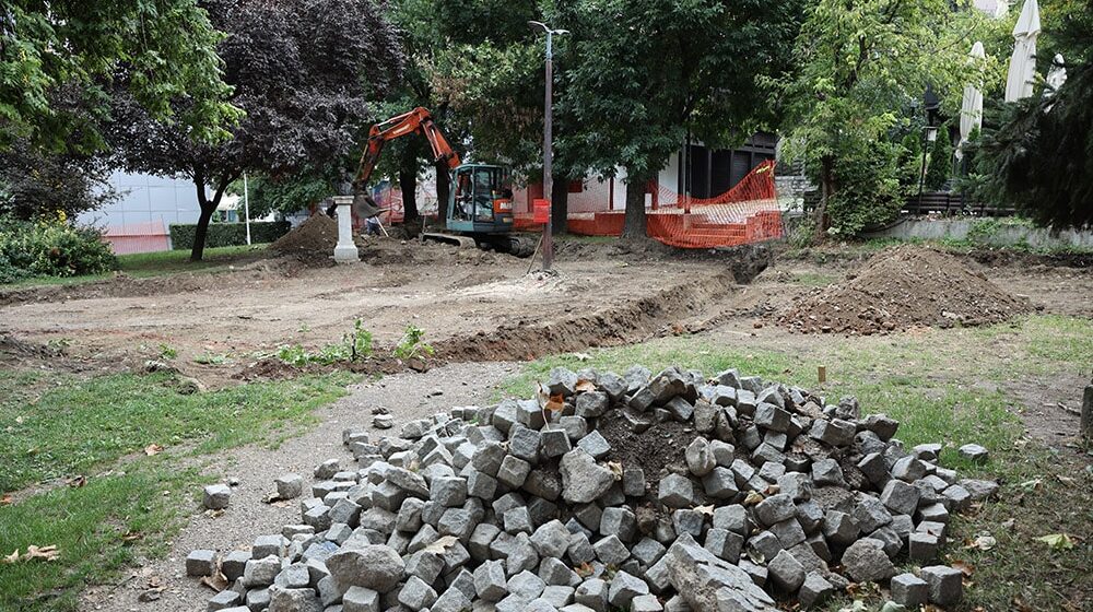 Za uređenje parka ispred GKC Užice iz gradskog budžeta 13 miliona dinara 1