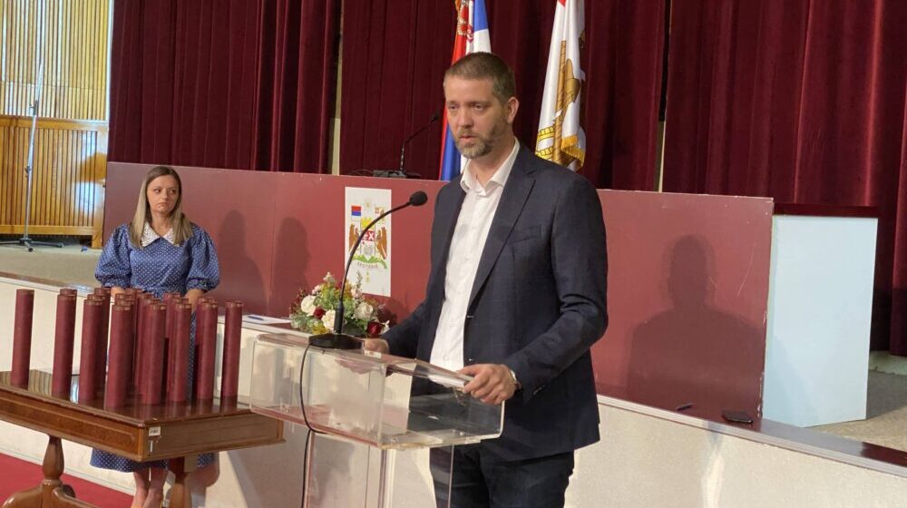 Suspendovan Tviter nalog gradonačelnika Kragujevca 1