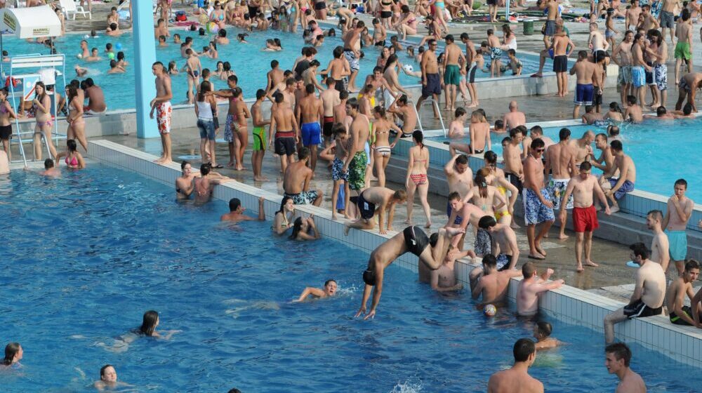 Besplatan ulaz za dame četvrtkom na kragujevačkim Gradskim bazenima 1