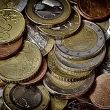 Tinejdžeri u Baru iz automata ukrali 2.500 evra u kovanicama 8