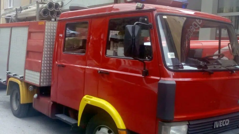 MUP: Lokalizovan požar u napuštenoj zgradi u Novoj Varoši 1