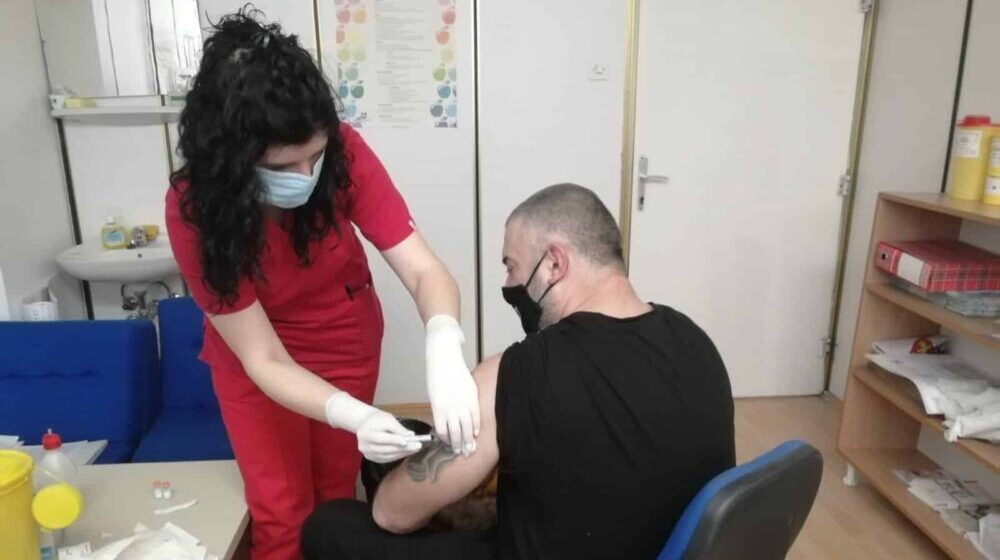 Majdanpek: Počela vakcinacija protiv sezonskog gripa 1