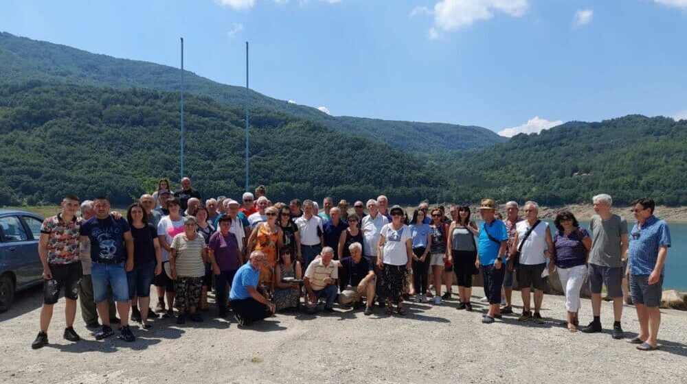 Novi susret meštana nekadašnje Velike Lukanje na Staroj planini koja je potopljena pre 33 godine 1