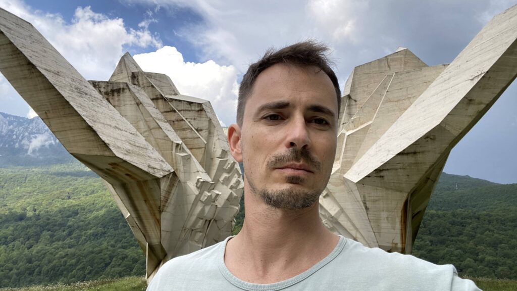 "Vučićeva politika kao saobraćajna nesreća koju ne biste da gledate": Da li se priprema javnost za potpisivanje predloga o Kosovu? 2