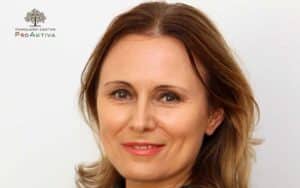 Vođenje deteta na lancu izazvalo burne reakcije Subotičana 2 Vođenje deteta na lancu izazvalo burne reakcije Subotičana 2