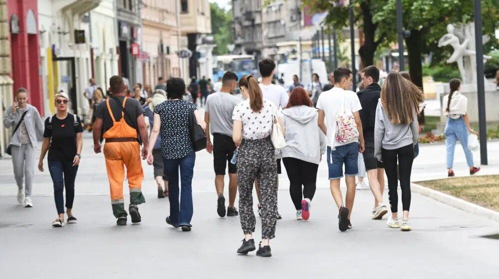 Sutra oblačno i suvo vreme, temperatura do 25 stepeni 1