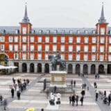 U Madridu nekoliko hiljada ljudi na ulici traži pravu jednakost za žene 1