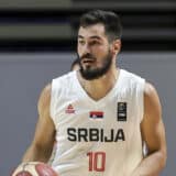 Pešiću je bitniji od Jokića, a on obožava šah sa penzionerima i broj 12 (VIDEO) 3