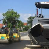 "Krpljenje" ulica može, asfaltiranje na čekanju u Novom Pazaru 8
