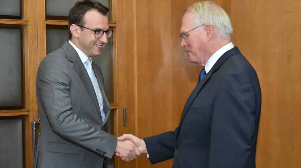Hil razgovorao s Petkovićem: "Srbija će u NATO kad to njeni građani budu hteli" 1