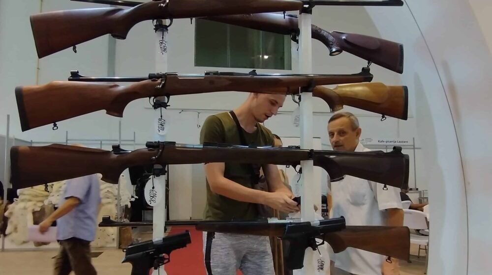 Od tandžara i karabina, do potkapa i durbina: Sajam lova, ribolova i lovnog turizma u Kragujevcu 1