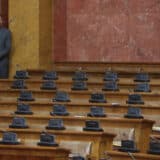 Političke krize uticale da parlamenti ne sprovode zakonodavne i nadzorne funkcije 1