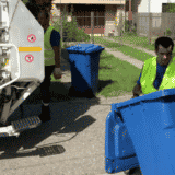 Sremska Mitrovica: Uspešan početak korišćenja plavih kanti za odvajanje otpada 9