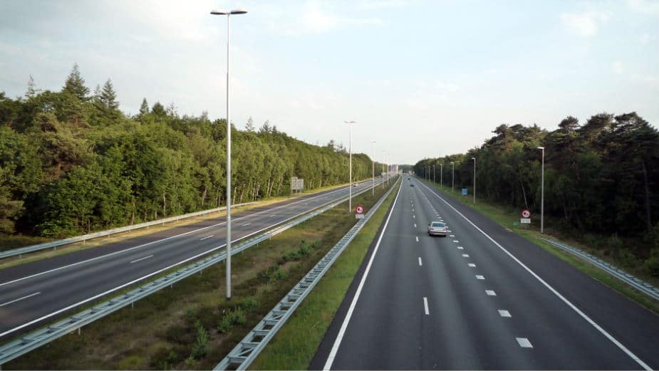 Pomerena trasa budućeg auto-puta Beograd-Zrenjanin-Novi Sad prema fabrici Linglong 1