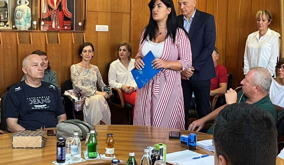 Besplatni udžbenici za novosadske prvake 1