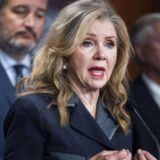 Američka senatorka traži da se Novaku Đokoviću dozvoli ulazak u SAD 2