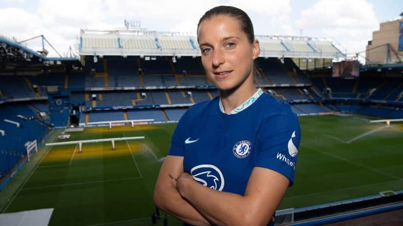 Srpska fudbalerka Jelena Čanković potpisala za Čelsi 1