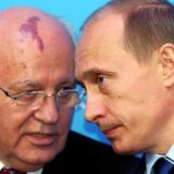 Gorbačovu se na Zapadu odaje pošta kao čoveku mira, u Moskvi izrazi saučešće 6