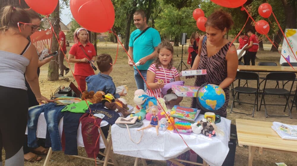 Dečja pijaca u Zrenjaninu kao mesto za druženje, učenje i humanost 1