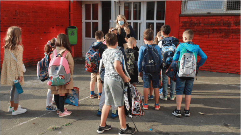 Ministarstvo prosvete: Prvi nastavni dan u školama će početi intoniranjem himne 1