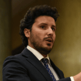 Abazović: Oni koji su pokrenuli proceduru za glasanje o nepoverenju, politički neće preživeti 14