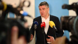 „Neće vam proći“: SDP nakon upozorenja Ustavnog suda da Milanović ne može da bude mandatar i premijer