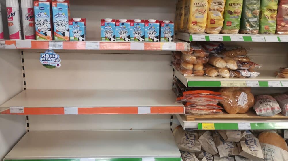 U pojedinim gradovima u Srbiji nestašica mleka u tetrapaku 1