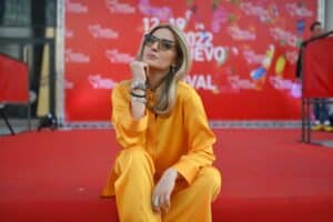 Omaž Skenderiji, Sarajevu i Zabranjenom pušenju 2