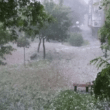 Niš pogodilo jako nevreme sa gradom, poplavljen veliki broj ulica 5