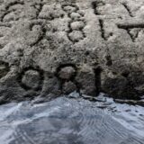 Suša širom Evrope otkriva drevno kamenje i poruke: "Ako ovo vidiš, plači" 2