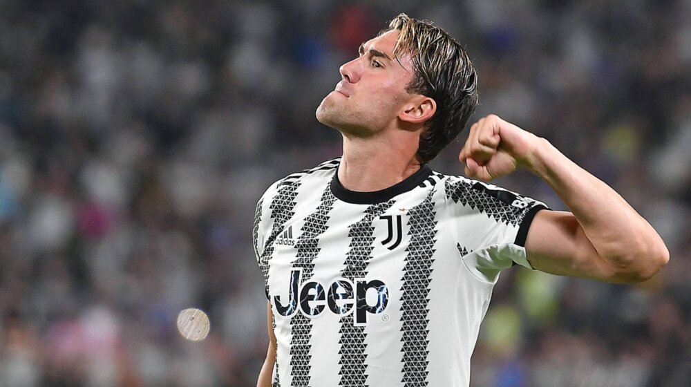 Vlahović izabran za najboljeg napadača Serije A: Srpski reprezentativac ispred Paola Dibale 1