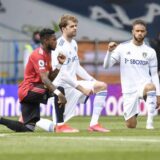 Klečanjem protiv rasizma samo u specijalnim prilikama 13