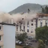 Vetar brzine 100 km/h, kiša puna peska, oluja odnela nekoliko života: Nevreme koje je besnelo u regionu stiže i u Srbiju 6