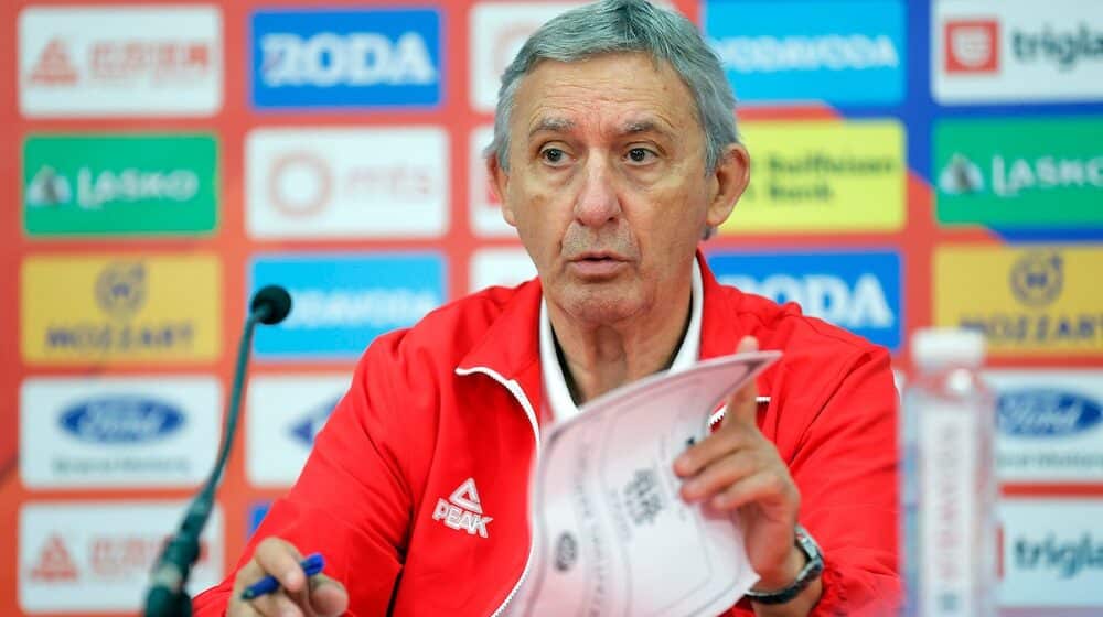 Pešić odredio sastav za Grčku 1