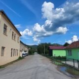 Privatni vodovod meštana Malog Izvora prešao je u ruke JKP "Vodovod" u Zaječaru, sudski spor je u toku, a iz "Vodovoda" optužuju Danas 5