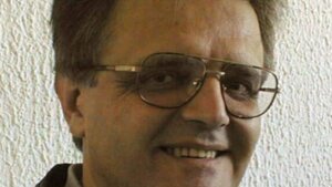 "Žalosno je što su Srbiju retko kad vodili ostvareni ljudi": Lični stav Miluna J. Babića 2 "Žalosno je što su Srbiju retko kad vodili ostvareni ljudi": Lični stav Miluna J. Babića 2