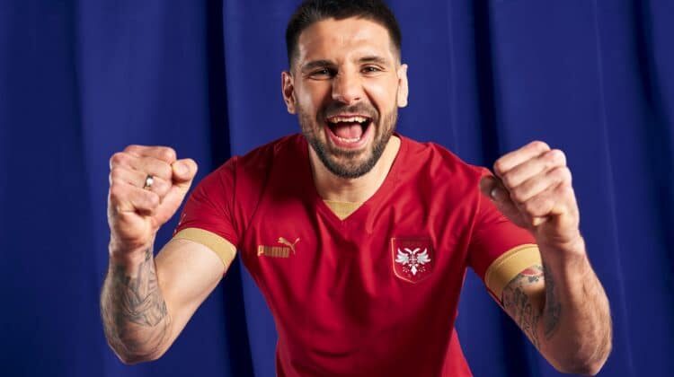 Kako će izgledati novi dresovi fudbalske reprezentacije Srbije? (FOTO) 1