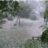 Jako nevreme stiglo u Sloveniju, približava se i Hrvatskoj 7