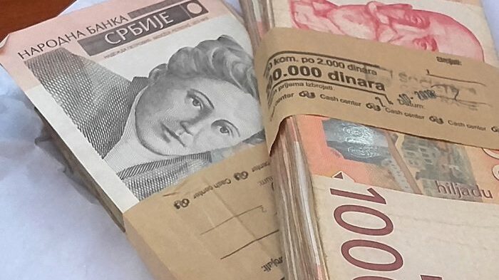 Prosečna plata u junu 74.302 dinara 1