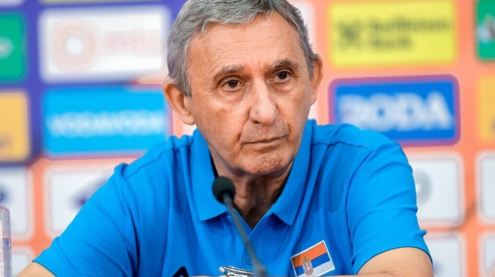 Pešić pred utakmicu sa Turskom: Da se sve klupske zastave udruže u zastavu Srbije 1