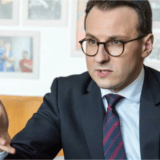 Petković: Tražimo rešenje, Vučić se obraća javnosti u nedelju 2