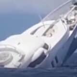 Potonula jahta uz italijansku obalu, spaseno svih devet putnika (VIDEO) 2