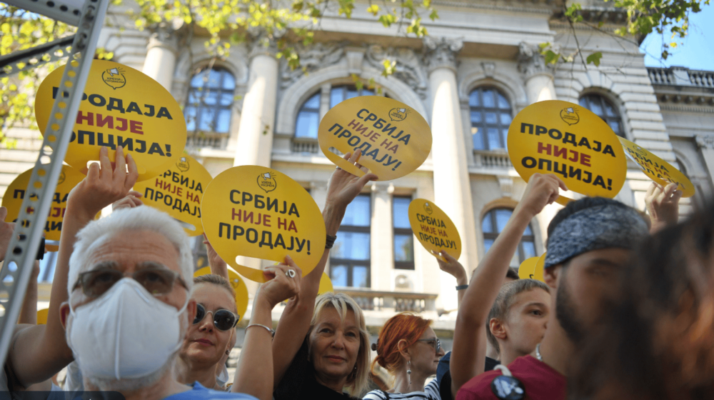 Završen protest Kreni promeni i SEOS, zahtevi predati skupštini 1