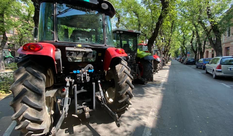 Subotica: Nova blokada traktorima od 19 do 22 časa (FOTO) 1