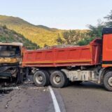Čijim kamionima se prave barikade na severu Kosova? 7