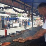 Počinje leskovačka Roštiljijada: Cena pljeskavice od 200 do 400 dinara, uveče koncert Jelene Karleuše 14