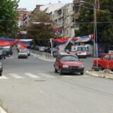 Prištinski portal Kalko objavio da su njihovu ekipu u Mitrovici napali maskirani ljudi 11