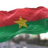 Burkina Faso: U napadu dvostrukom eksplozivnom napravom ubijeno 15 vojnika 5